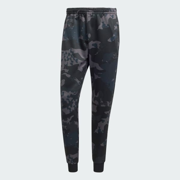 Red camo adidas pants discount