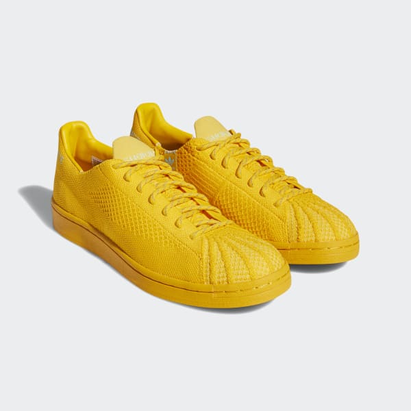 adidas Pharrell Williams Superstar Primeknit Sko Gull adidas Pharrell Williams Superstar Primeknit Sko Gull