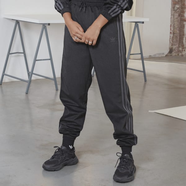 Adidas Originals Q1 Utility Joggers Pants Women's Chalky Brown - Size S -  Walmart.com