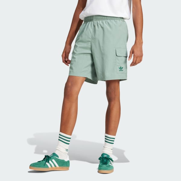 Verde Shorts Cargo Trifolio Essentials Tejidos