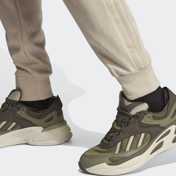 Adidas Adicolor Graphics Monogram SST Track Mens Pants (Beige)