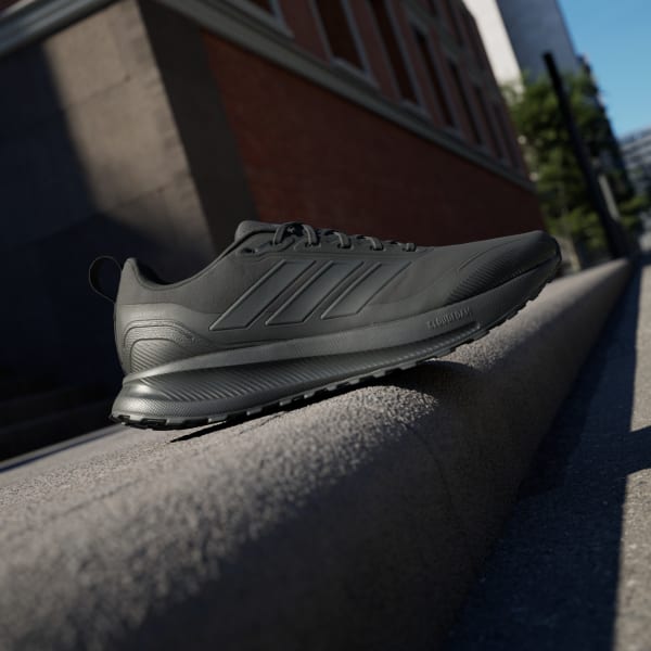 Black Runfalcon 5 TR Running Shoes
