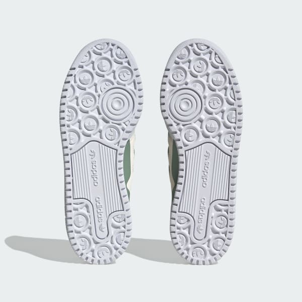 Bialy Buty Forum Bold