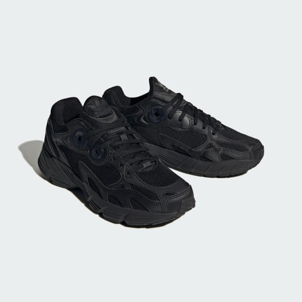 Adidas noir on sale