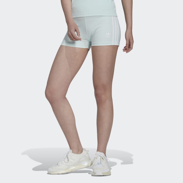 Mau-xanh-da-troi Quần Short Traceable Classics Adicolor VZ542