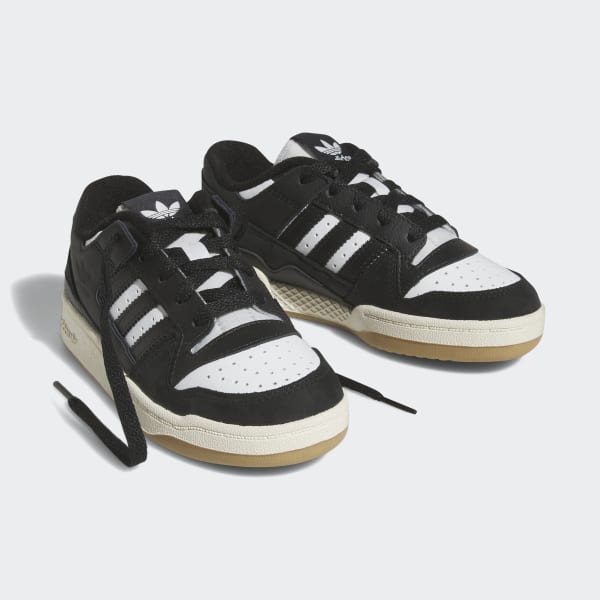 Schwarz Forum Low Schuh