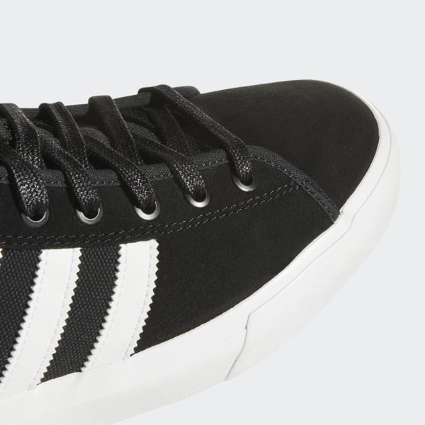 adidas matchcourt negras