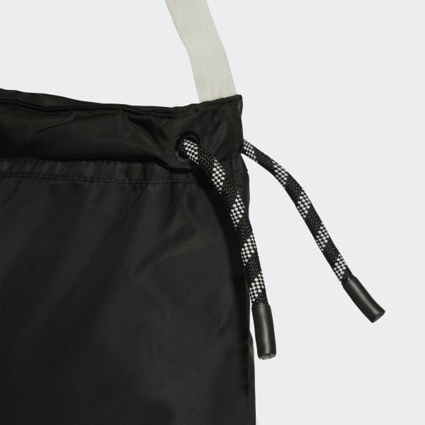 Svart Classic Cinched Shopper Shoulder Bag