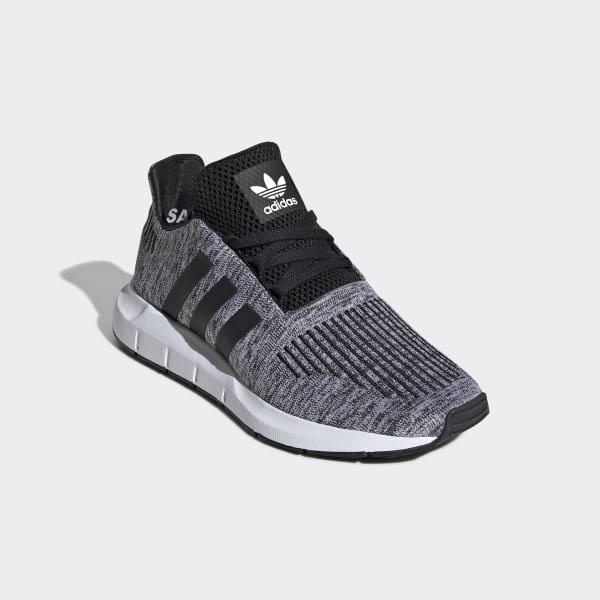 black and white adidas swift run