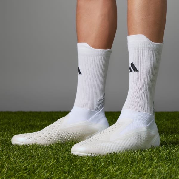 Branco Botas de Futebol Predator Accuracy+ – Piso firme