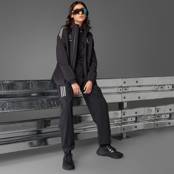 Μαύρο MERCEDES - AMG PETRONAS FORMULA ONE TEAM MECHANICS RAIN JACKET