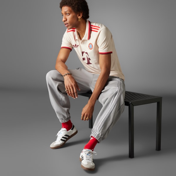 Bege Camisola do Terceiro Equipamento 24/25 do FC Bayern München