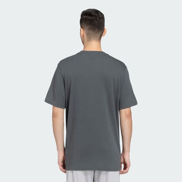 Grey FUTURE ICONS BADGE OF SPORT TEE