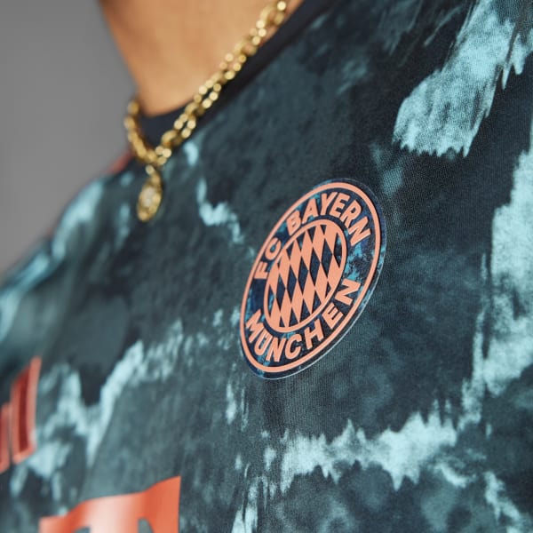 Black FC Bayern 24/25 Away Jersey