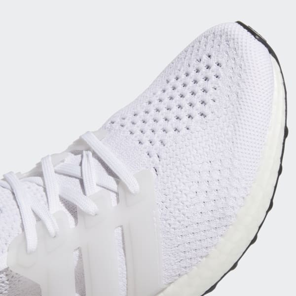 Weiss Ultraboost DNA Laufschuh KZT34