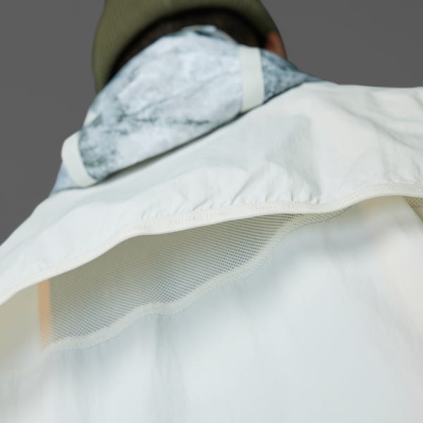 สีเทา เสื้อแจ็คเก็ต adidas National Geographic WIND.RDY