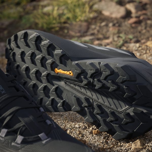 Adidas traxion continental on sale