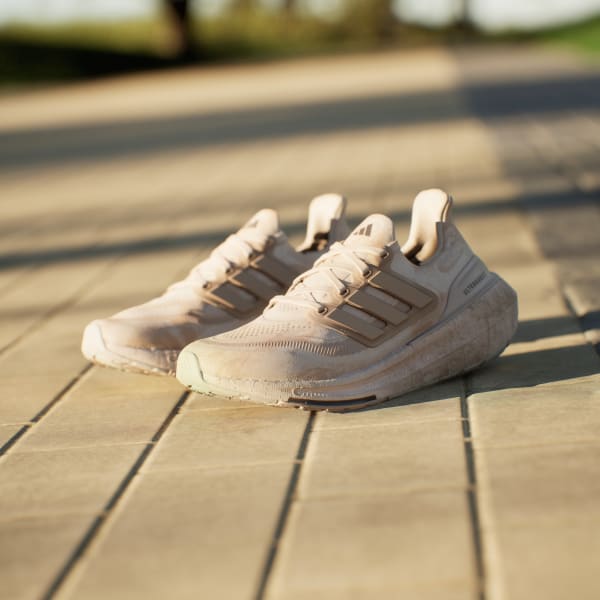 adidas Tenis de Running Ultraboost Light Rosa adidas Mexico