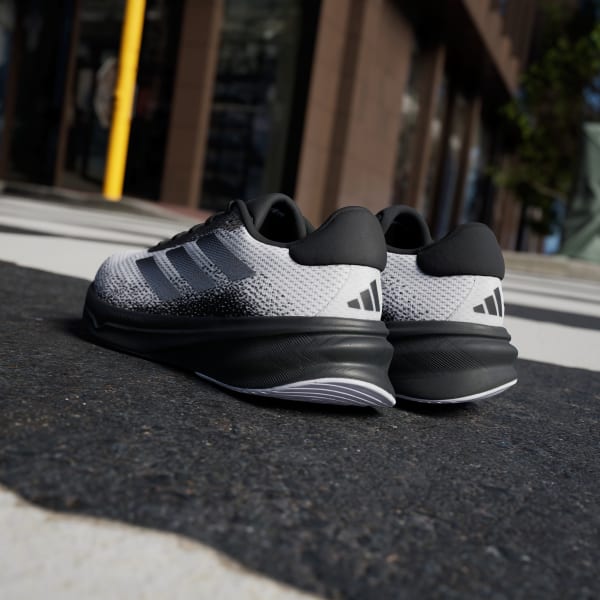 Supernova Stride Running Shoes