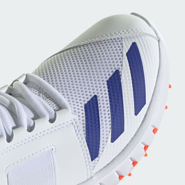 Adidas howzat junior cricket shoes deals
