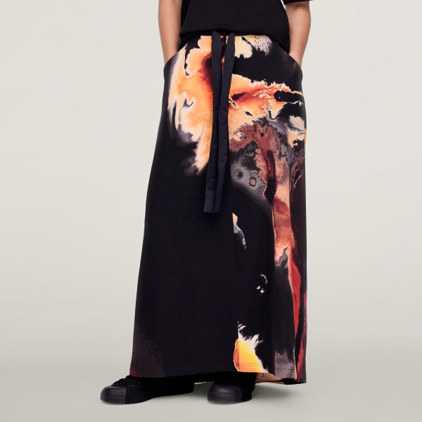 สีดำ กระโปรงแทรคพิมพ์ลายทั้งตัว Y-3