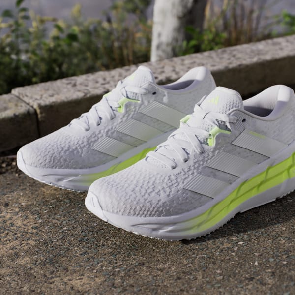 Adistar 4 Running Shoes