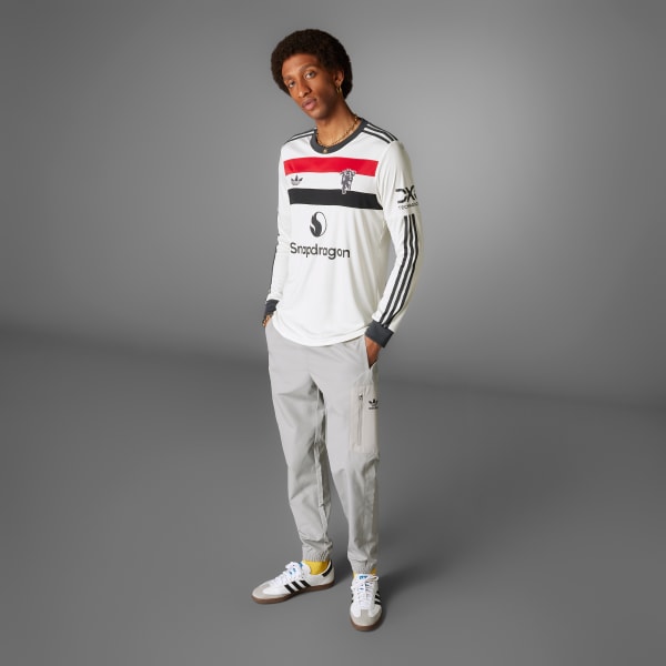 White Manchester United 24/25 Long Sleeve Third Jersey