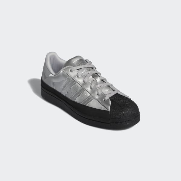 Adidas superstar shoes deals silver