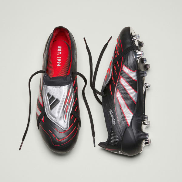 Negro Bota de fútbol con lengüeta plegable Predator Obsidian Strike césped natural seco