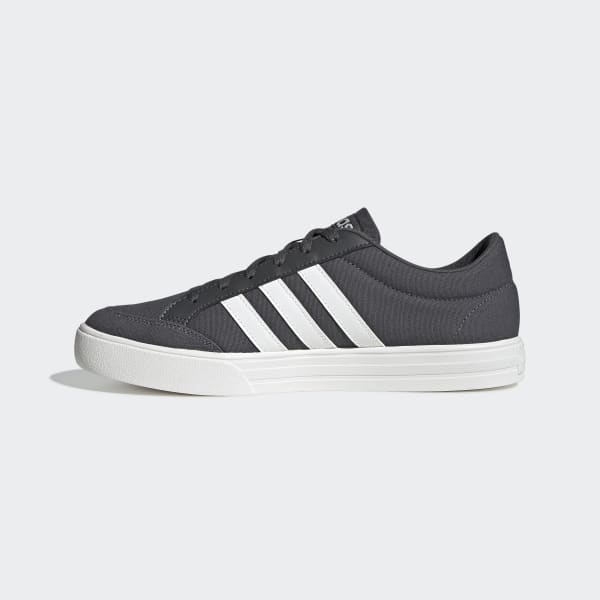 Adidas vs hot sale set sneakers