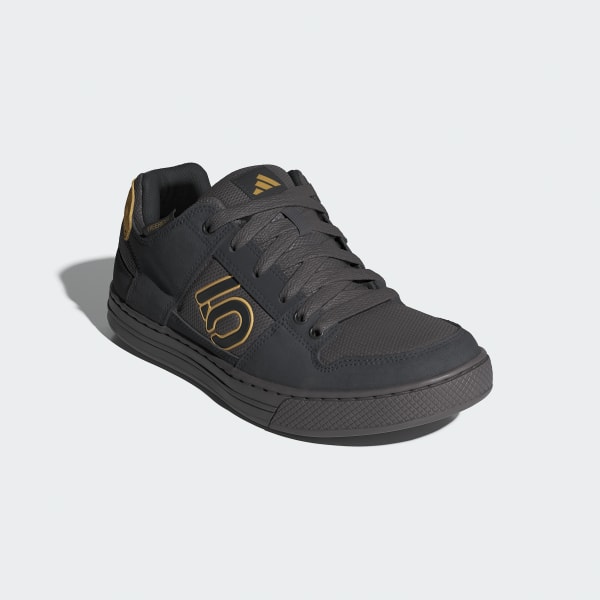 Scarpe adidas mtb hot sale