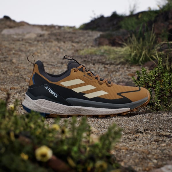 Brun Terrex Free Hiker 2.0 Low Gore-Tex Vandringsskor