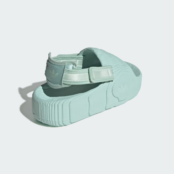 ★ADIDAS★W ADILETTE 22 XLG ★送料・関税込★ adidas Adilette 22 XLG Slides - Green | Free Shipping with