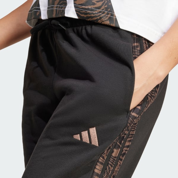 adidas Essentials Seasonals Animal Pants - Black | Free adidas Essentials Seasonals Animal Pants - Black | Free