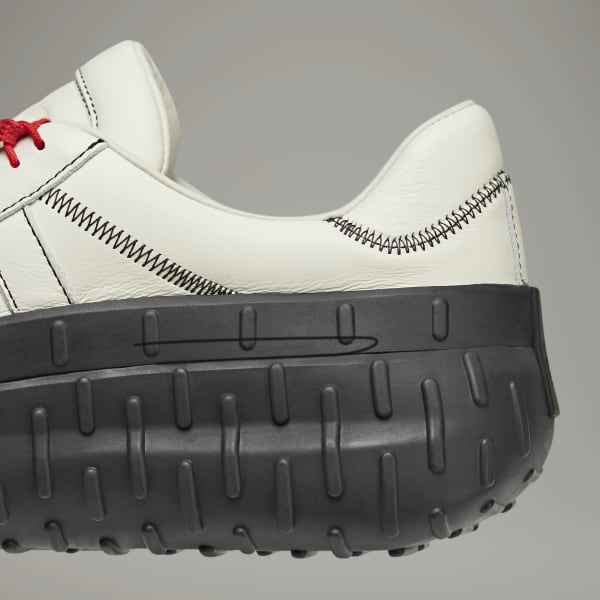 商品画像：Amazon.com | ADIDAS Unisex Y-3 GR.1P HIGH Shoes, Shadow 3