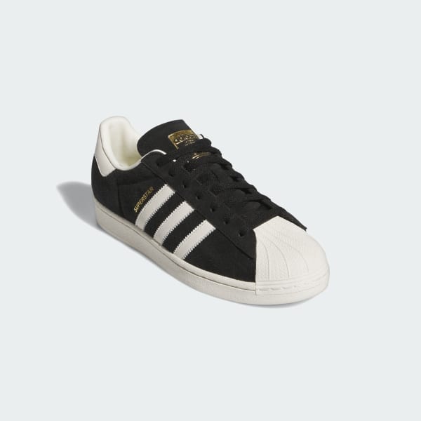 Adidas shoes fashion with rubber toe