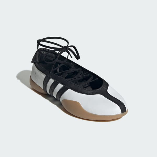 White Taekwondo Mei Shoes