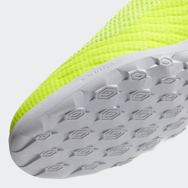 chuteira predator tango 18.3 futsal