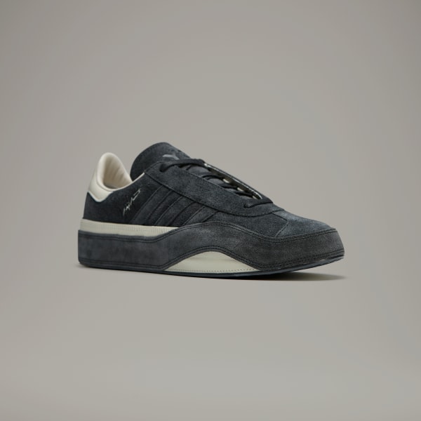 Black Y-3 Gazelle