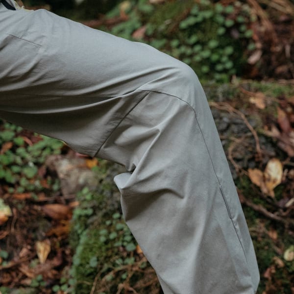 สีเขียว กางเกงขายาว National Geographic