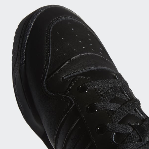 Black Rivalry Low Shoes GNE90
