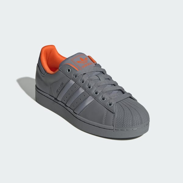 Grau Superstar II Schuh