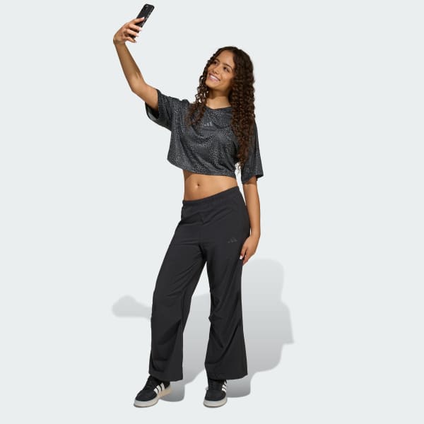 Svart Future Icons T-shirt med heltäckande tryck