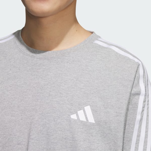 アディダス エッセンシャルズ プラス ルーズフィット スリーストライプ