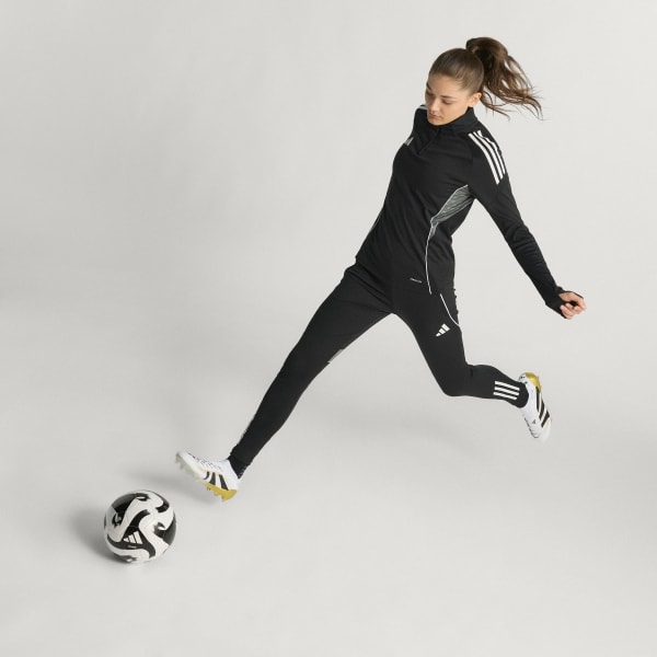 Beyaz Predator Elite Bağcıksız Çim Saha Kramponu