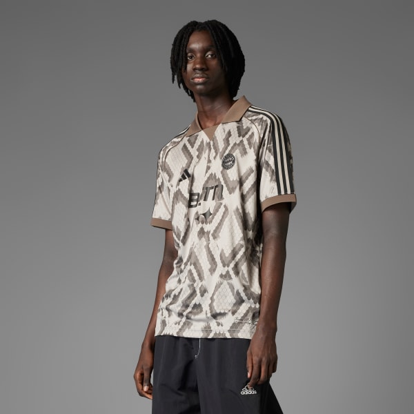 Cafe Playera FC Bayern BSTN