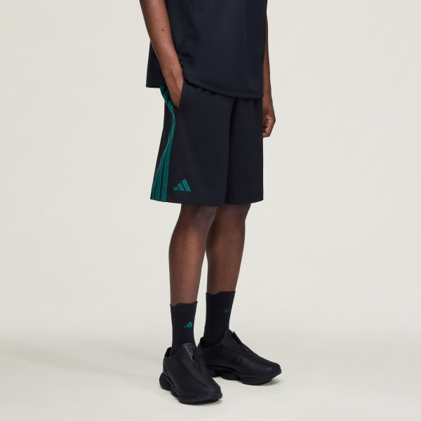 Schwarz adidas x Arte Antwerp Shorts