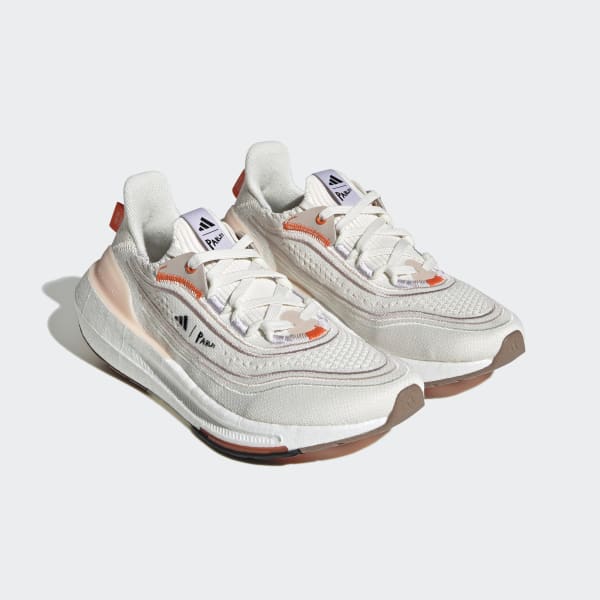 trang Giày Ultraboost Light