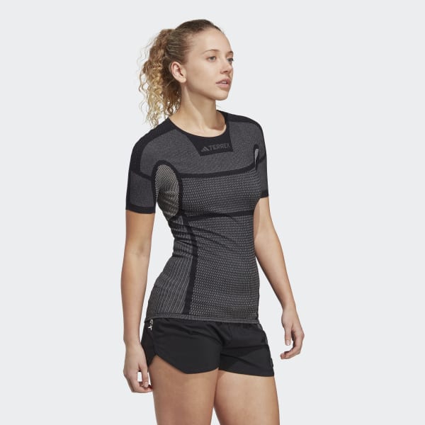 zwart Terrex DRYNAMO™ Short Sleeve Baselayer Tee