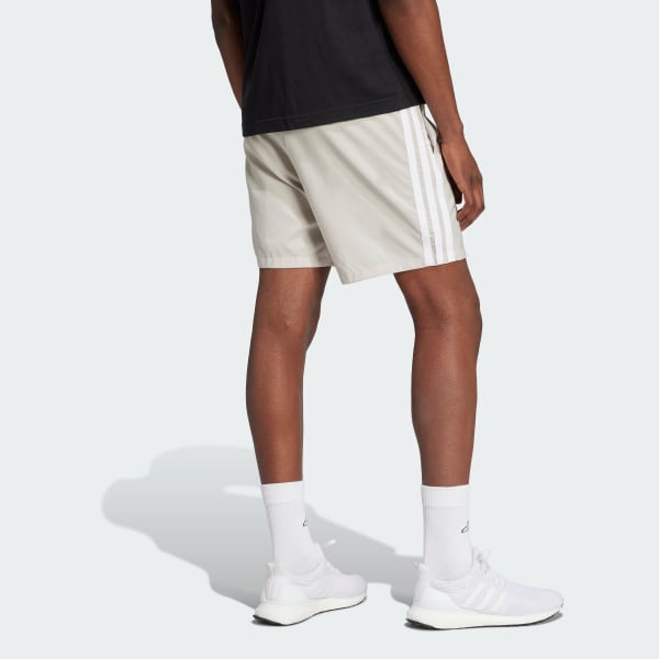 Beige Essentials 3-Streifen Chelsea Shorts